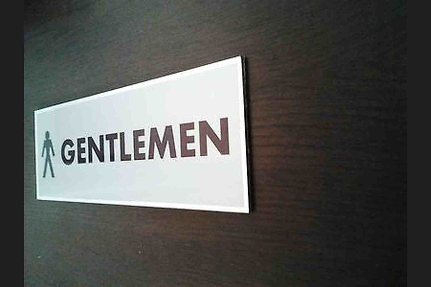 No Smoking beyond Sign Health and Safety Signs High Quality Interior & Exterior