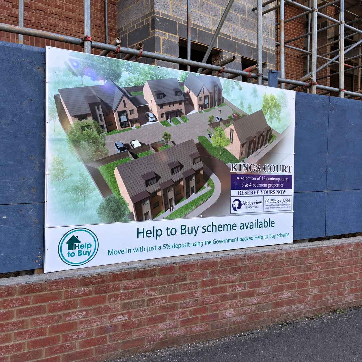 Custom 8ft x 4ft aluminium composite advertising sign board with full colour business graphics