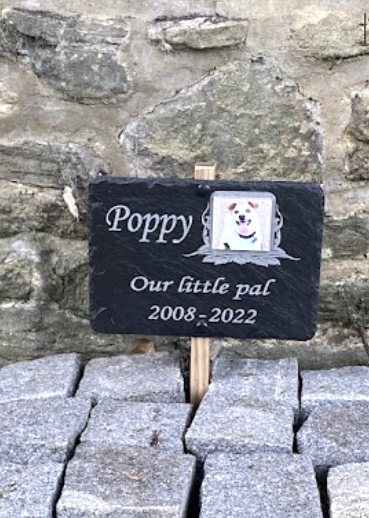 Ornament for pet grave