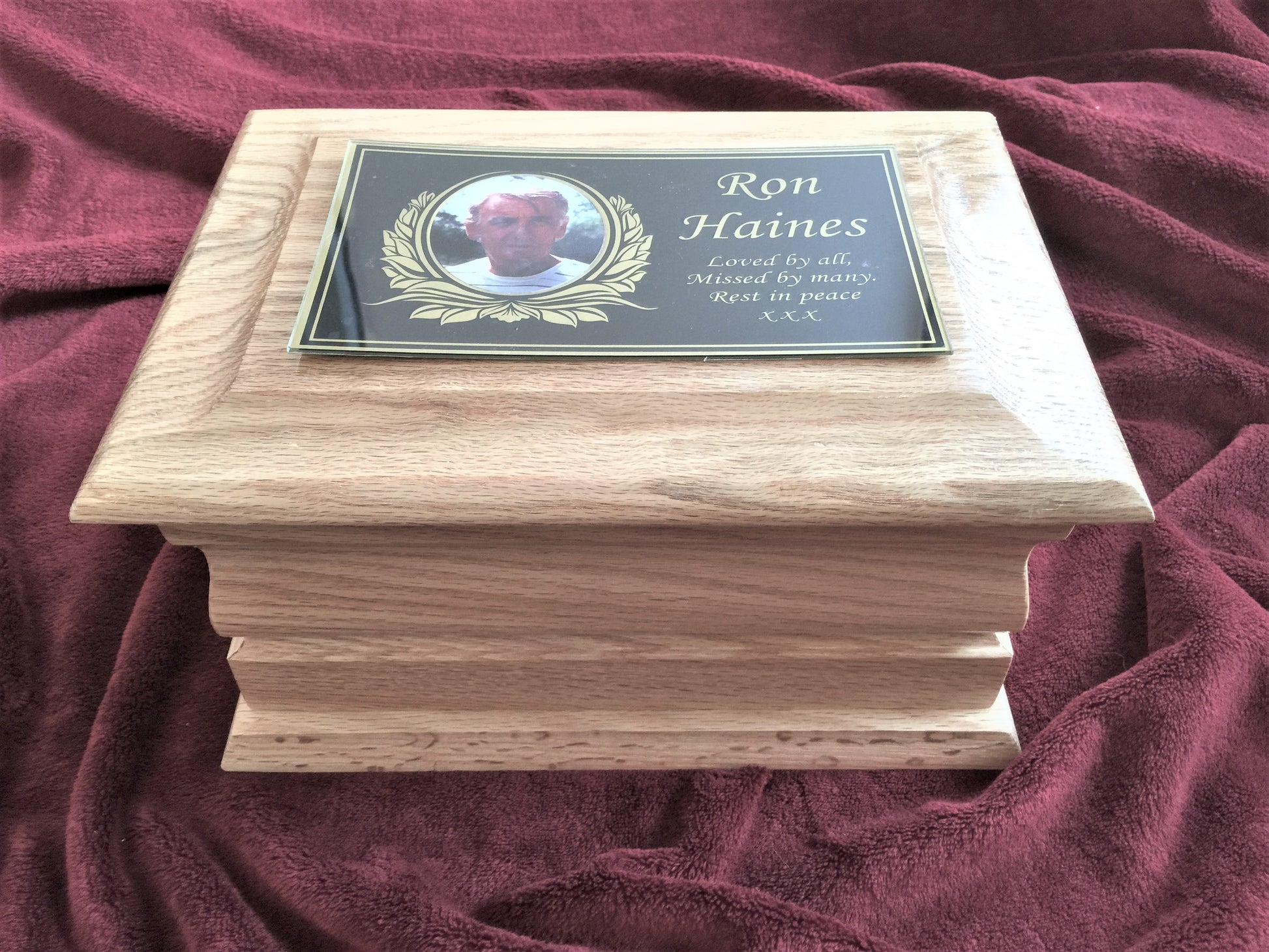 Funeral Urn for Ashes, Adult Casket with Memorial Plaque.