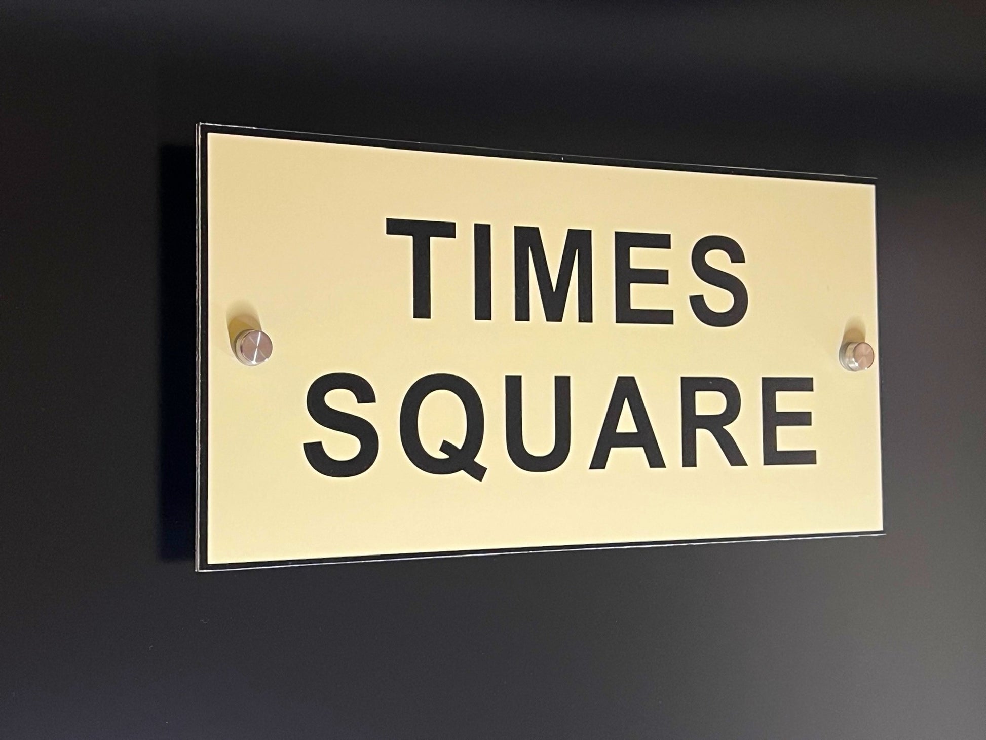 Aluminium House Signs in Various Sizes & Colours.