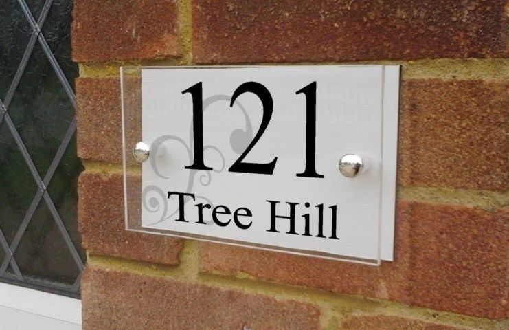 20cm x 12cm MODERN GLASS EFFECT ACRYLIC & ALUMINIUM HOUSE SIGN Approx inches 8" x 5"