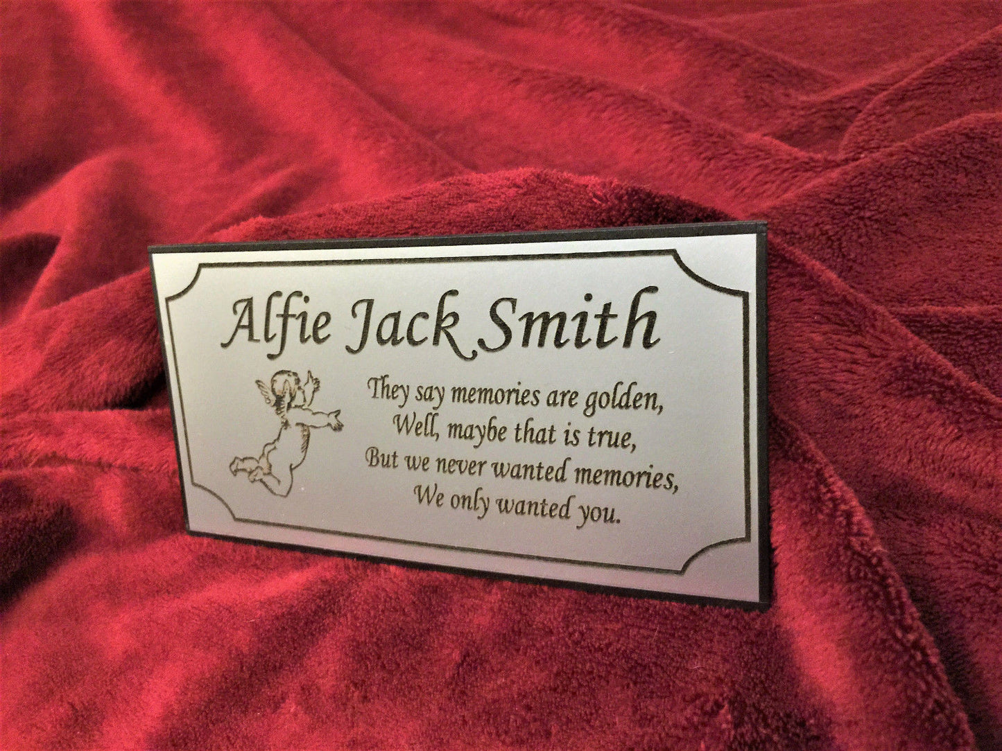 Decorative Solid Oak Ashes Casket Wooden Funeral Urns for Adult Ashes