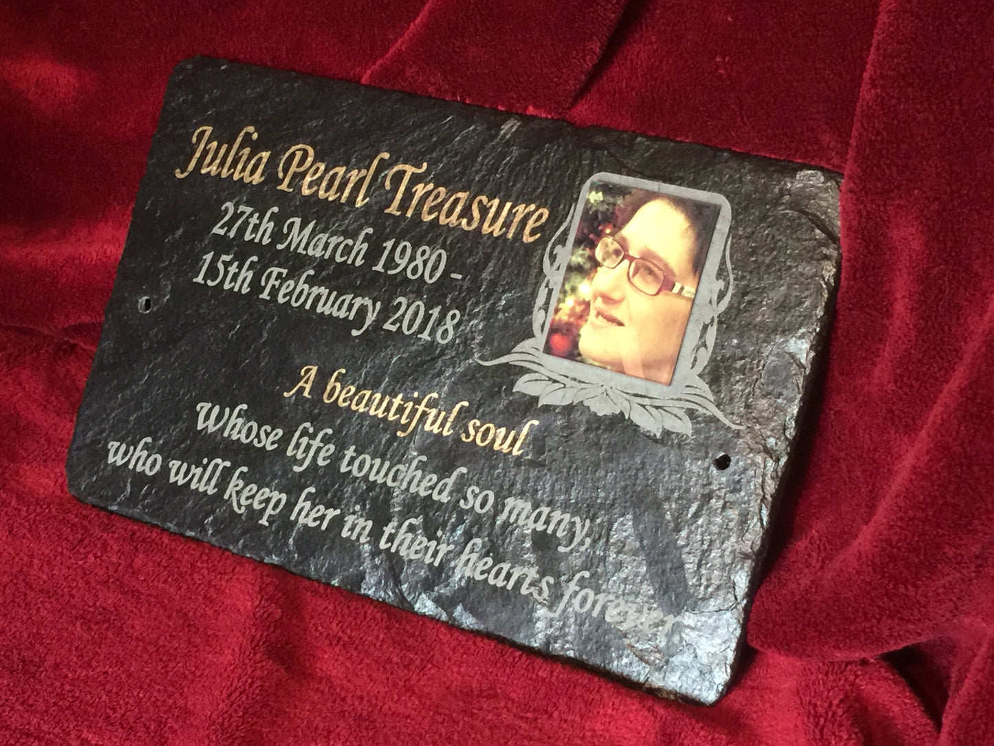 28cm x 18cm Beautiful Grave Memorial Slate Photo Plaque - With Gold detailing Approx inches 11" x 7"