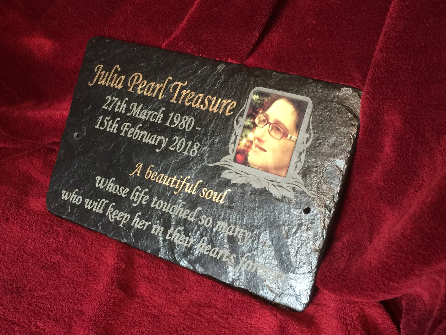 28cm x 18cm Beautiful Grave Memorial Slate Photo Plaque - With Gold detailing Approx inches 11" x 7"