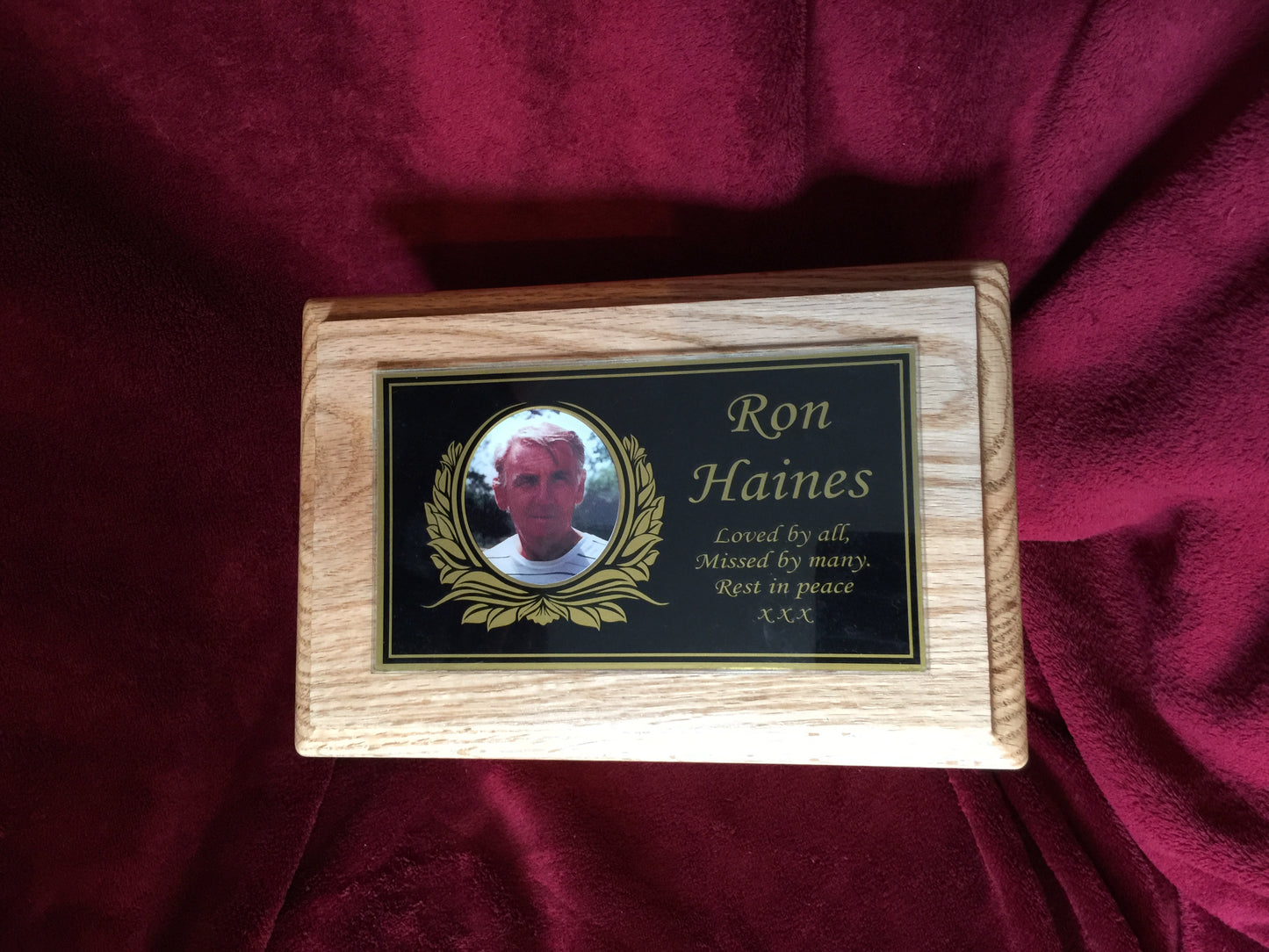 Adult Oak Wood Cremation Ashes Urn Casket With End Rings & Personalised Plaque
